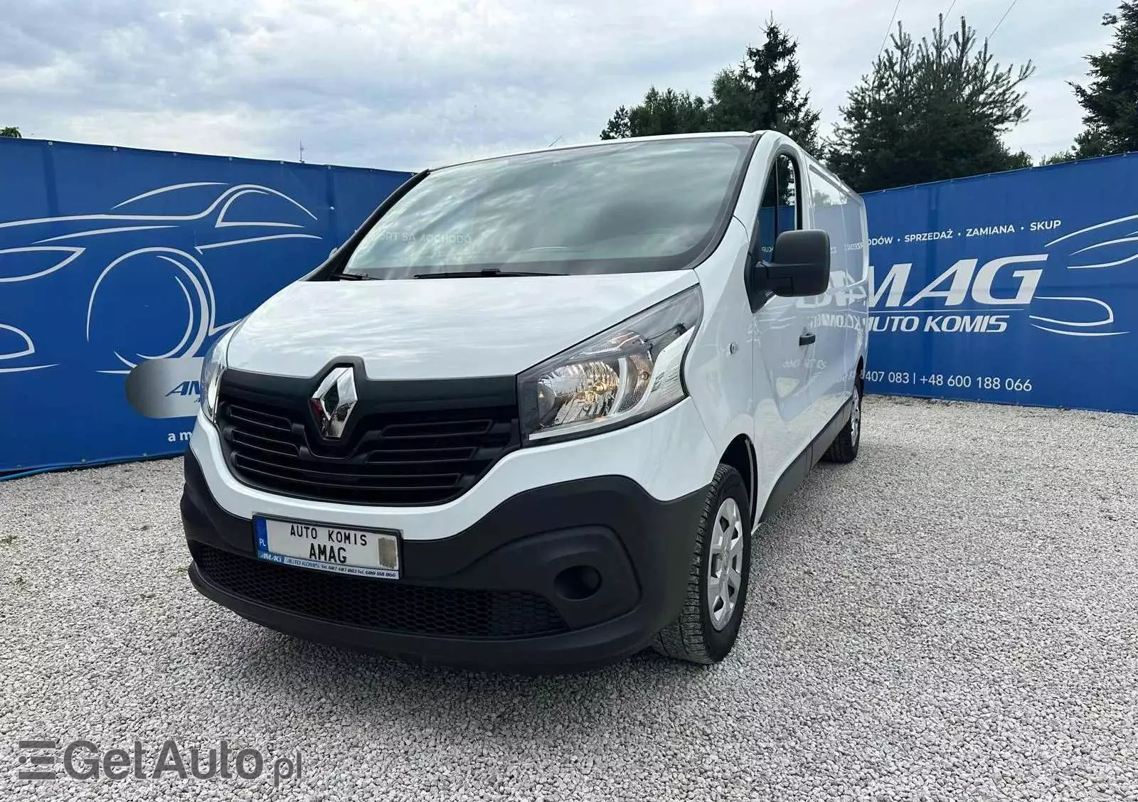 RENAULT Trafic 