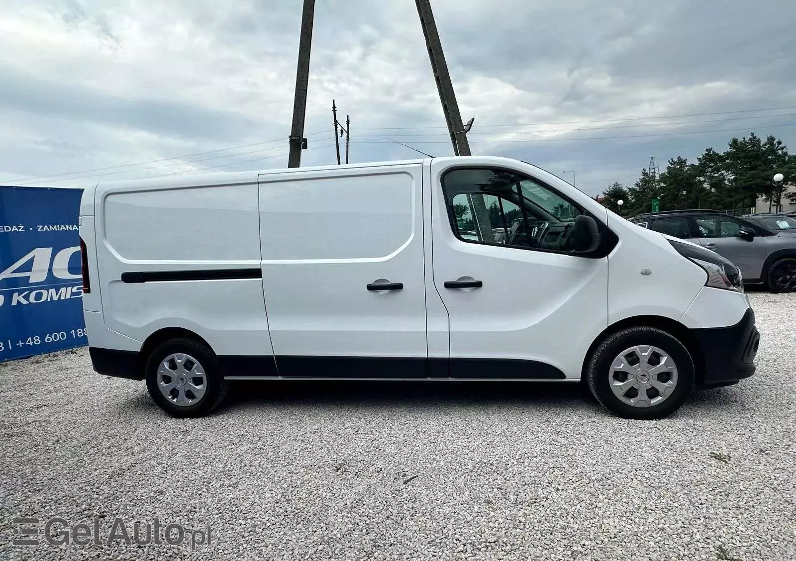 RENAULT Trafic 