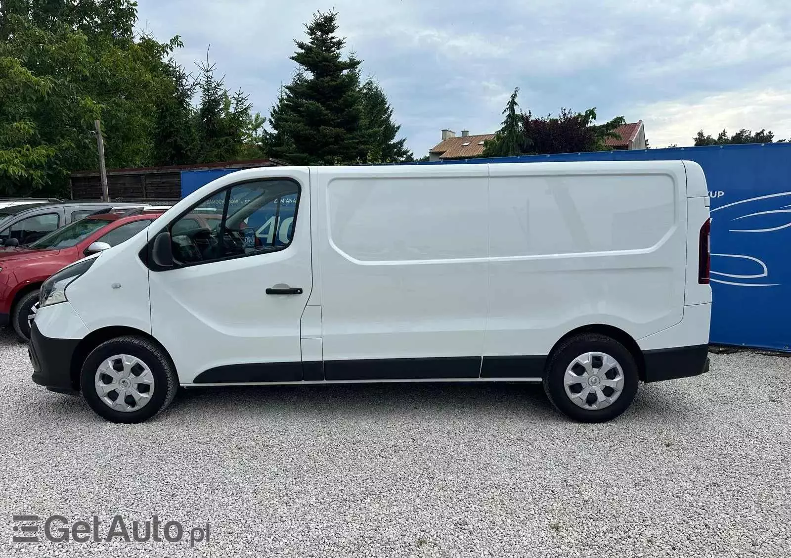 RENAULT Trafic 