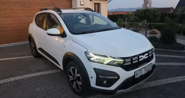DACIA Sandero Stepway TCe 100 Celebration