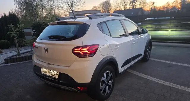 DACIA Sandero Stepway TCe 100 Celebration