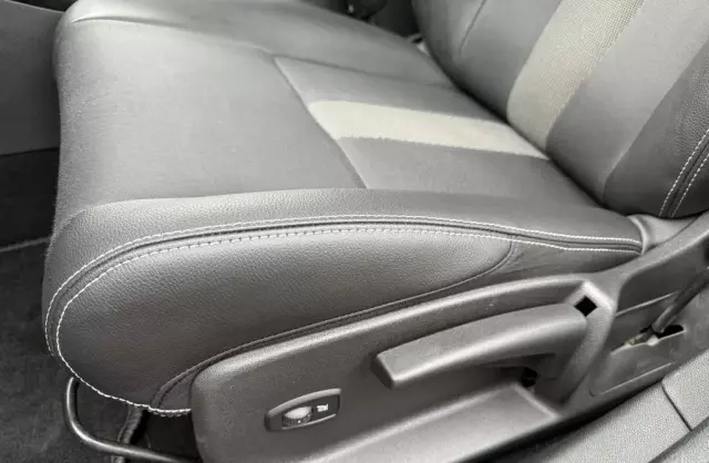 RENAULT Megane 1.4 TCe (130 KM)