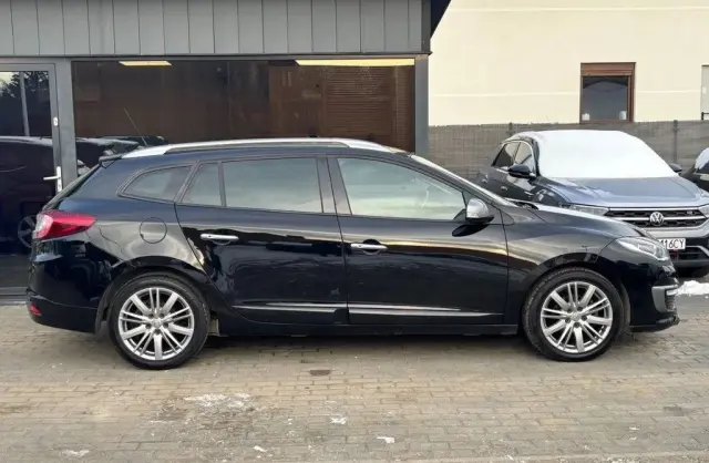 RENAULT Megane 