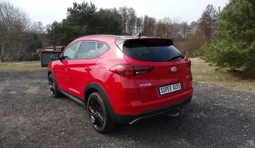 HYUNDAI Tucson 