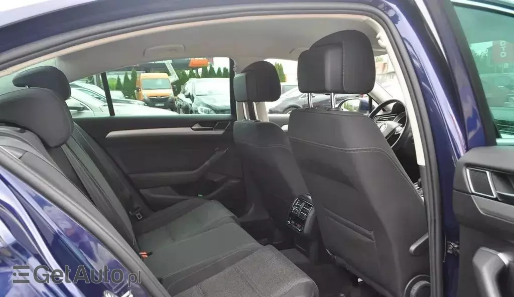 VOLKSWAGEN Passat 2.0 TDI (150 KM) DSG
