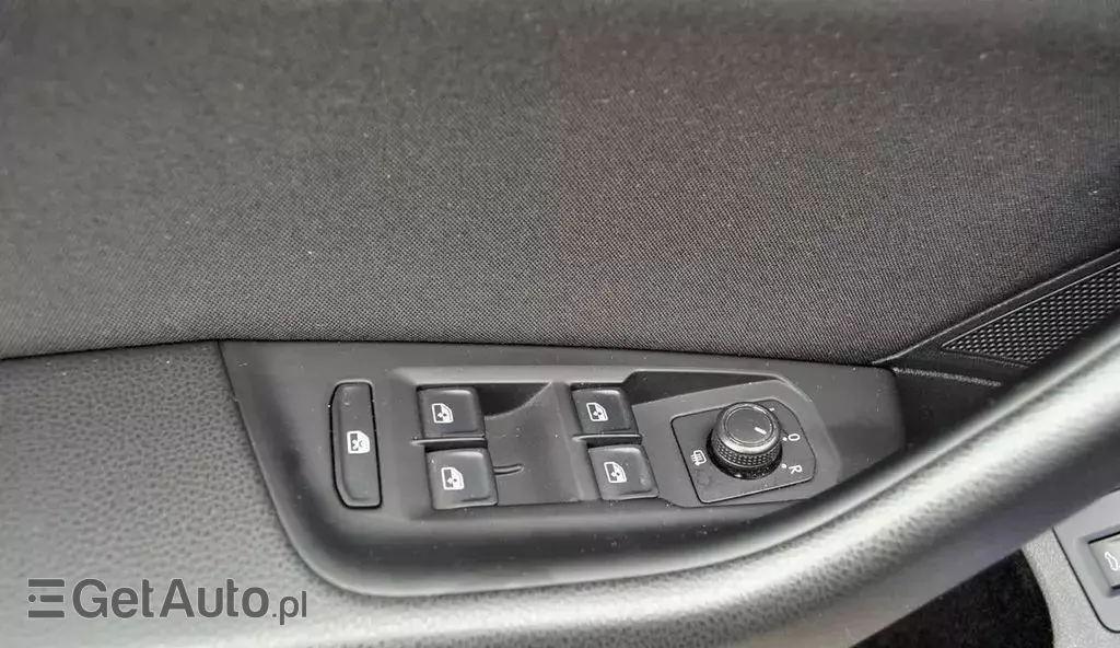 VOLKSWAGEN Passat 2.0 TDI (150 KM) DSG