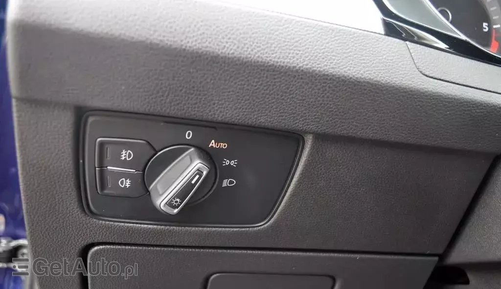 VOLKSWAGEN Passat 2.0 TDI (150 KM) DSG