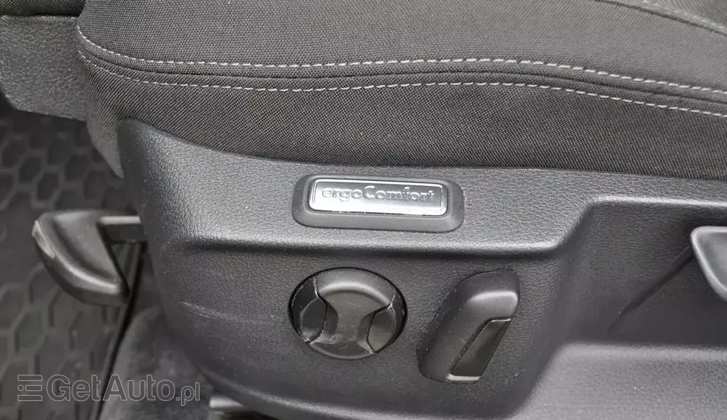 VOLKSWAGEN Passat 2.0 TDI (150 KM) DSG