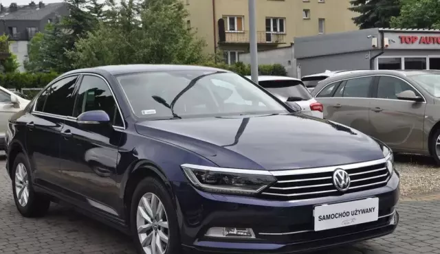 VOLKSWAGEN Passat 2.0 TDI (150 KM) DSG