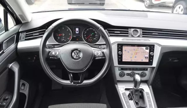 VOLKSWAGEN Passat 2.0 TDI (150 KM) DSG