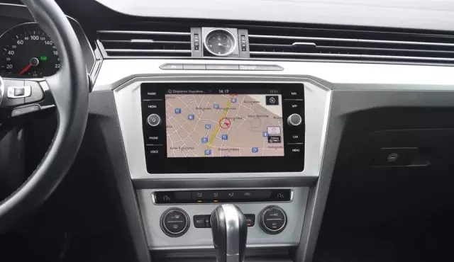 VOLKSWAGEN Passat 2.0 TDI (150 KM) DSG