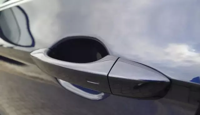 VOLKSWAGEN Passat 2.0 TDI (150 KM) DSG