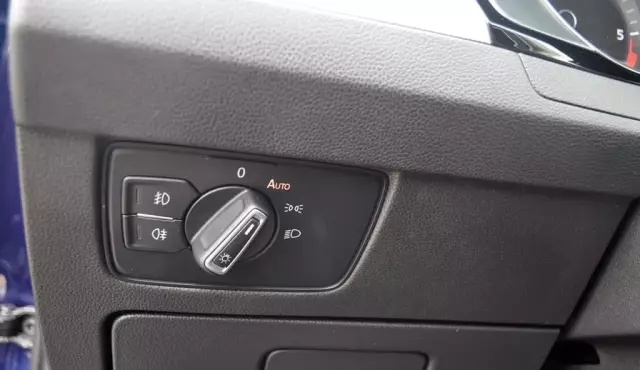 VOLKSWAGEN Passat 2.0 TDI (150 KM) DSG