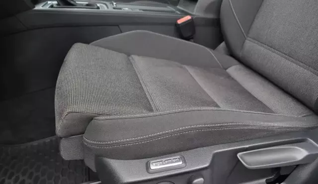 VOLKSWAGEN Passat 2.0 TDI (150 KM) DSG