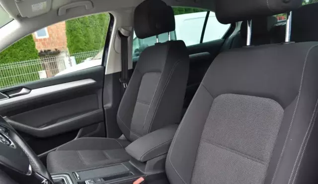 VOLKSWAGEN Passat 2.0 TDI (150 KM) DSG