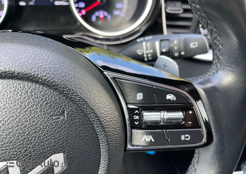 KIA Ceed 1.5 T-GDI Business Line DCT