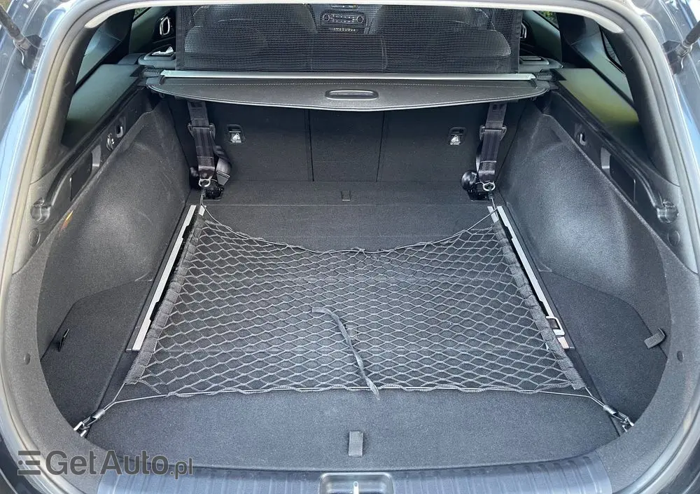 KIA Ceed 1.5 T-GDI Business Line DCT