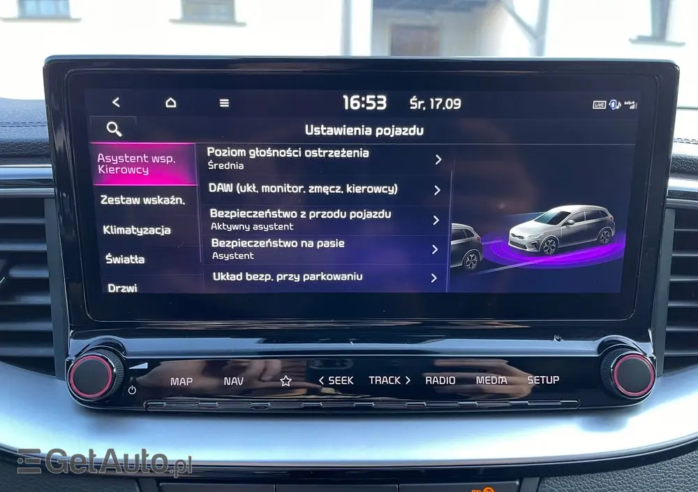 KIA Ceed 1.5 T-GDI Business Line DCT