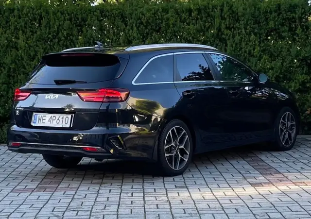 KIA Ceed 1.5 T-GDI Business Line DCT