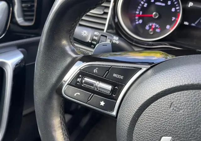 KIA Ceed 1.5 T-GDI Business Line DCT