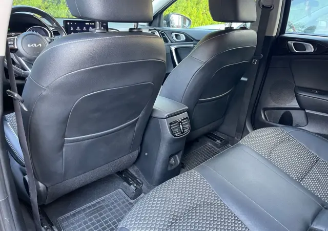 KIA Ceed 1.5 T-GDI Business Line DCT