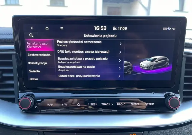 KIA Ceed 1.5 T-GDI Business Line DCT