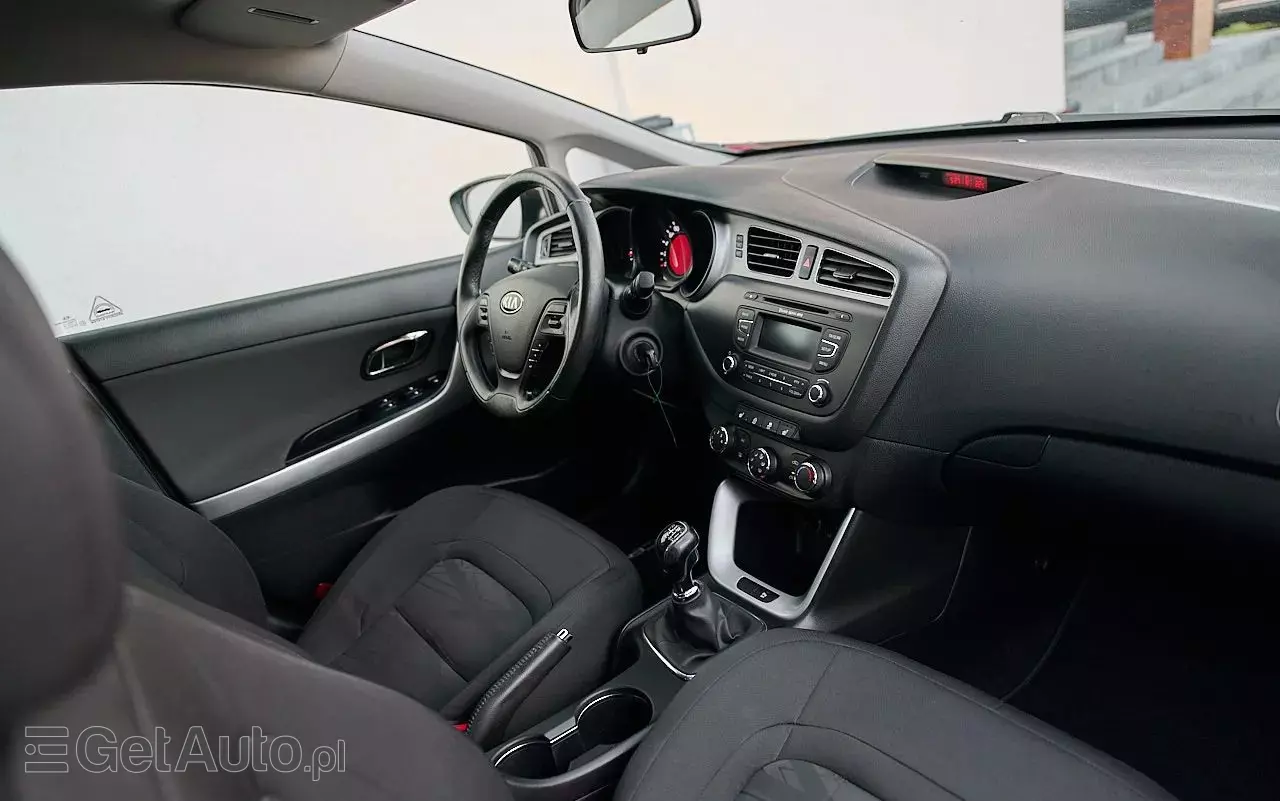 KIA Ceed 1.6 GDI Fifa World Cup Edition