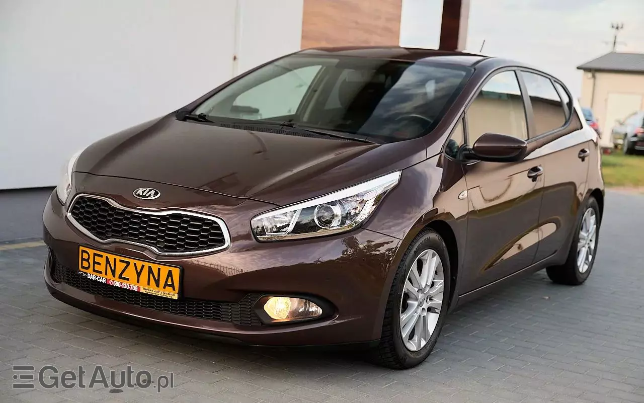 KIA Ceed 1.6 GDI Fifa World Cup Edition