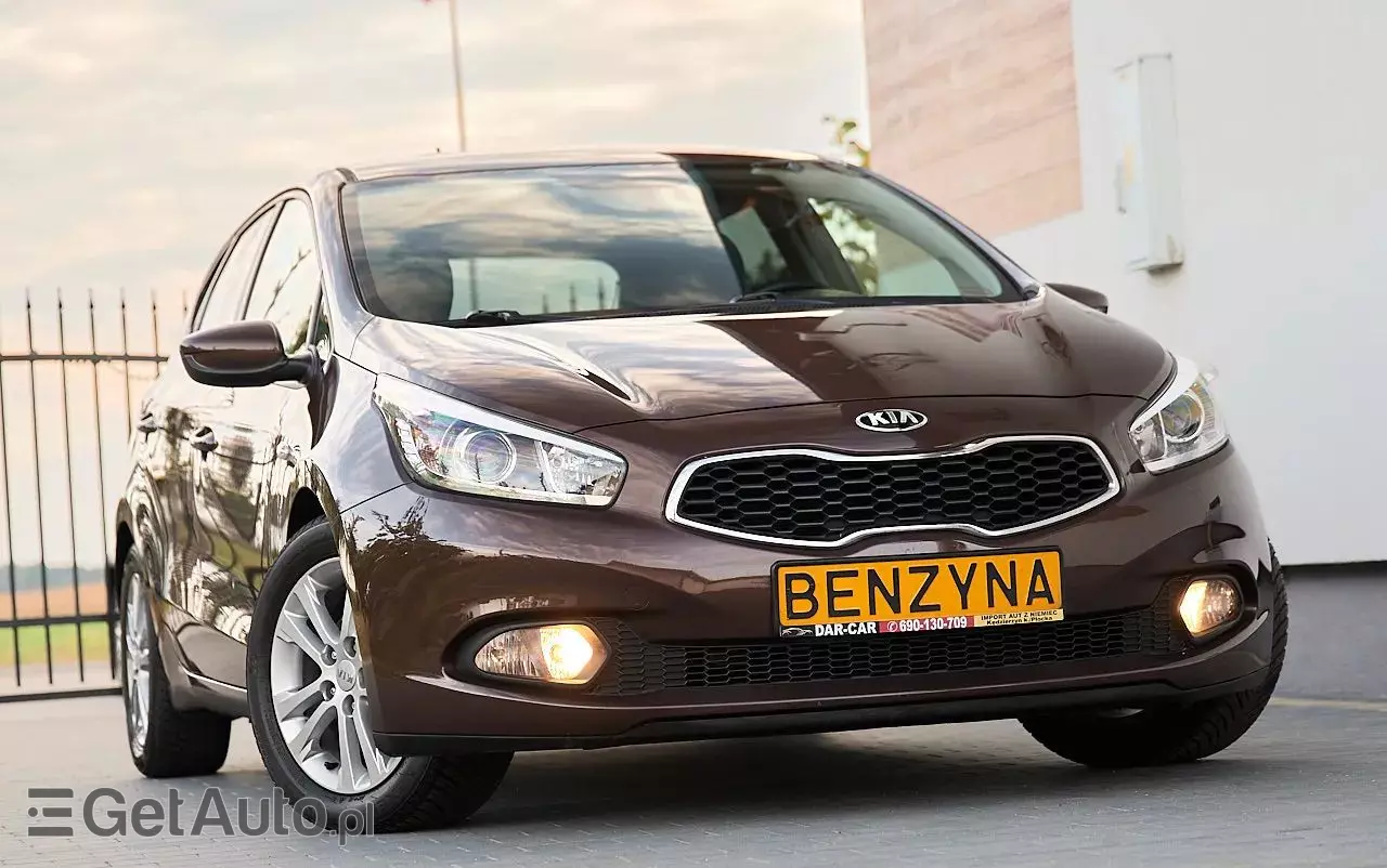 KIA Ceed 1.6 GDI Fifa World Cup Edition