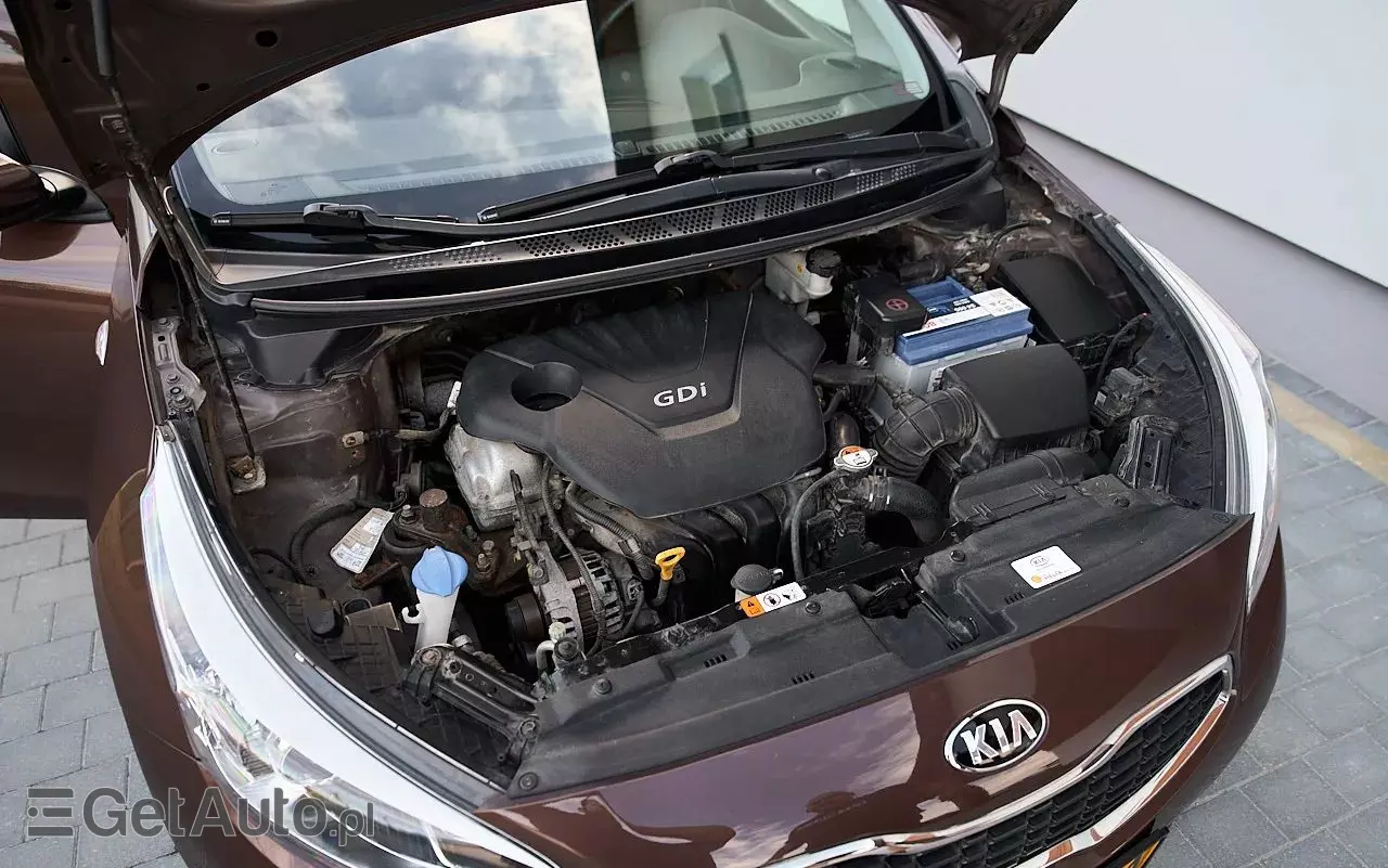 KIA Ceed 1.6 GDI Fifa World Cup Edition