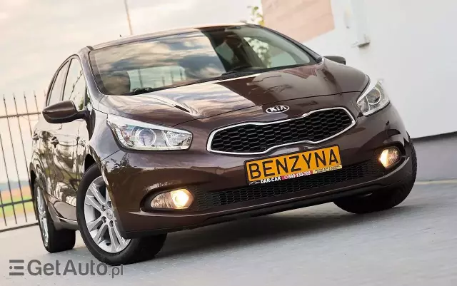 KIA Ceed 1.6 GDI Fifa World Cup Edition