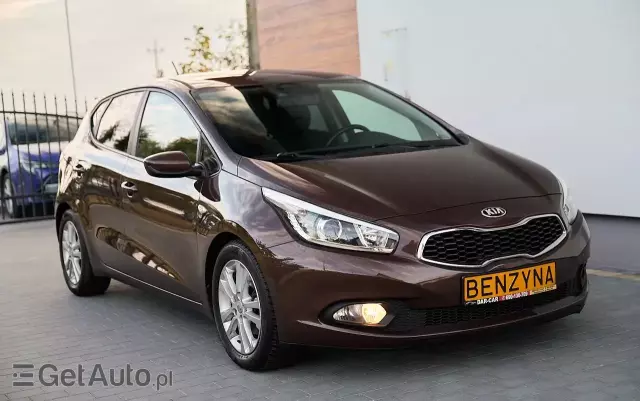 KIA Ceed 1.6 GDI Fifa World Cup Edition