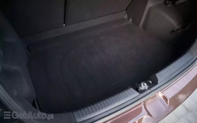 KIA Ceed 1.6 GDI Fifa World Cup Edition