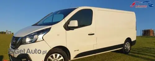 NISSAN Nv300 