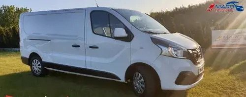 NISSAN Nv300 