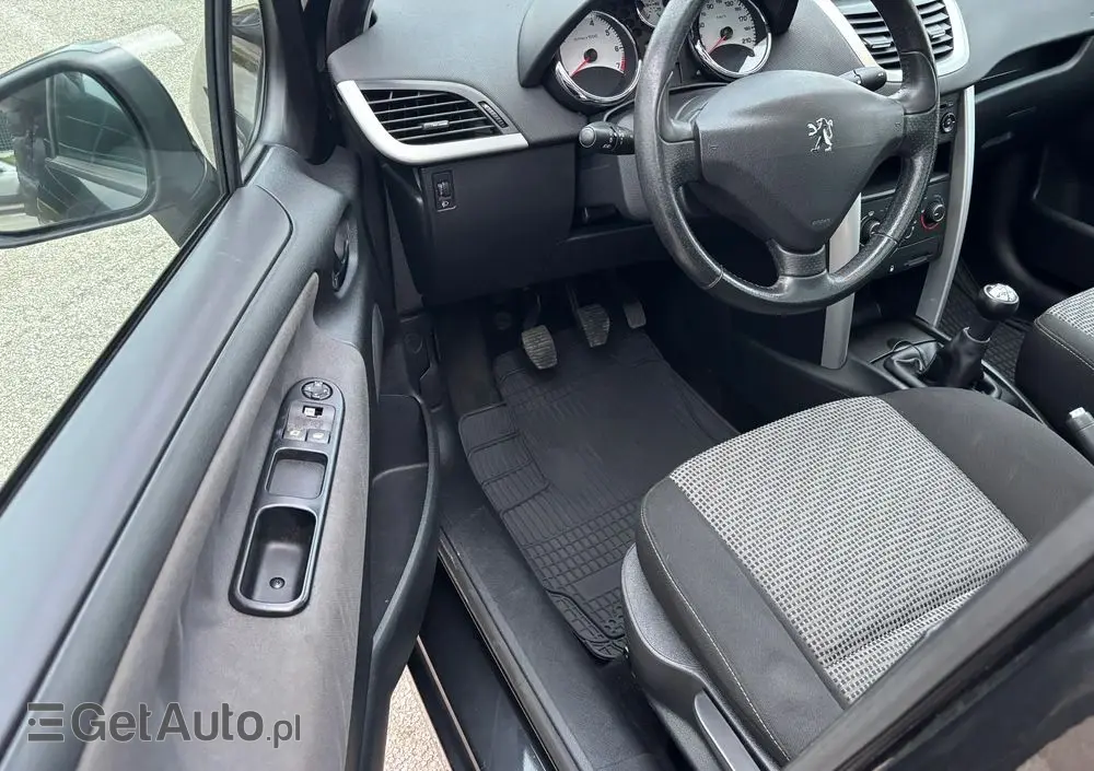 PEUGEOT 207 120 VTi Premium