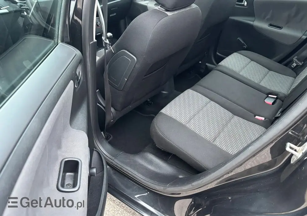 PEUGEOT 207 120 VTi Premium