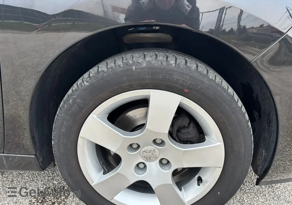 PEUGEOT 207 120 VTi Premium