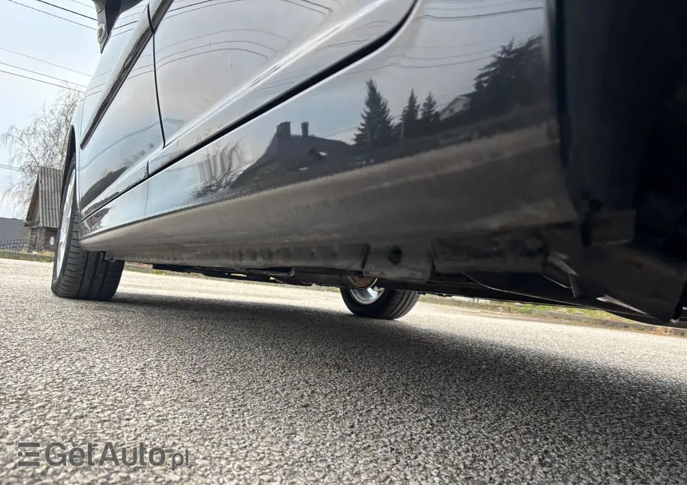 PEUGEOT 207 120 VTi Premium