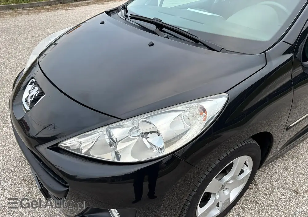 PEUGEOT 207 120 VTi Premium