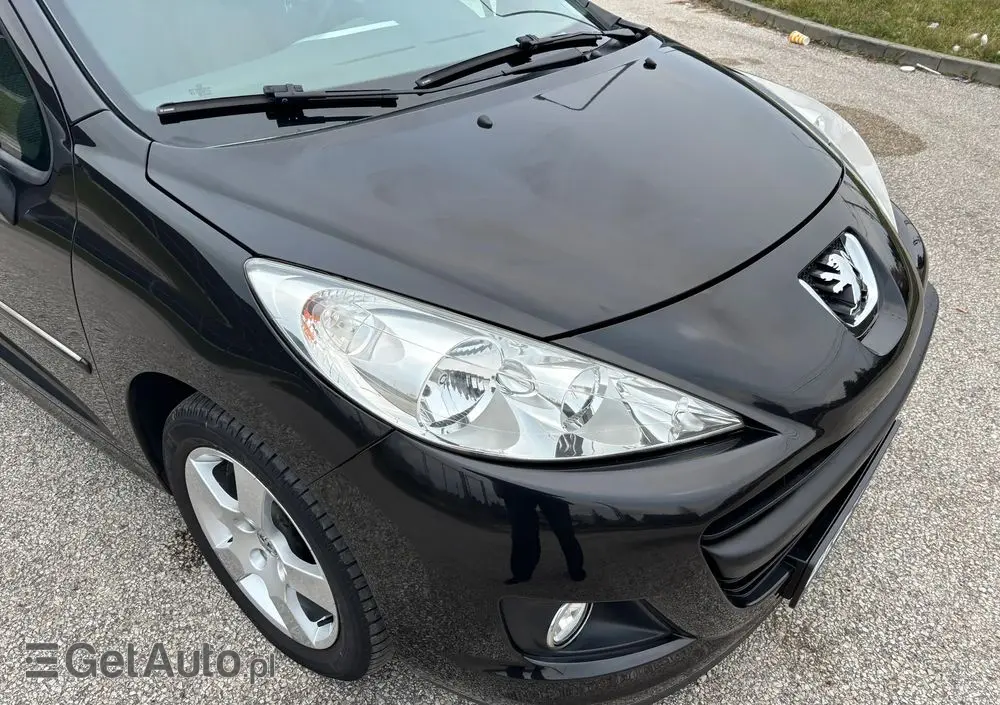 PEUGEOT 207 120 VTi Premium