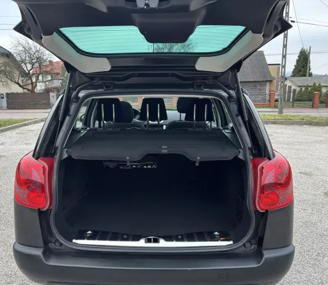 PEUGEOT 207 120 VTi Premium