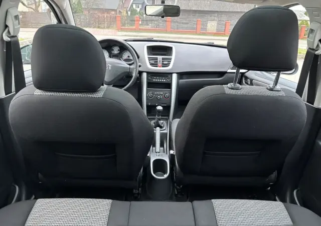 PEUGEOT 207 120 VTi Premium