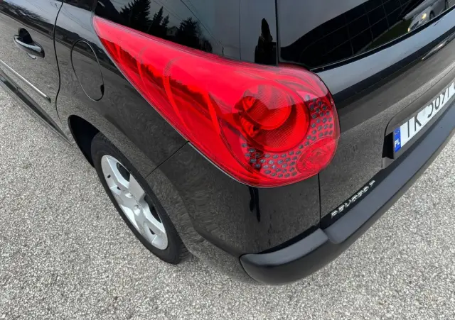 PEUGEOT 207 120 VTi Premium