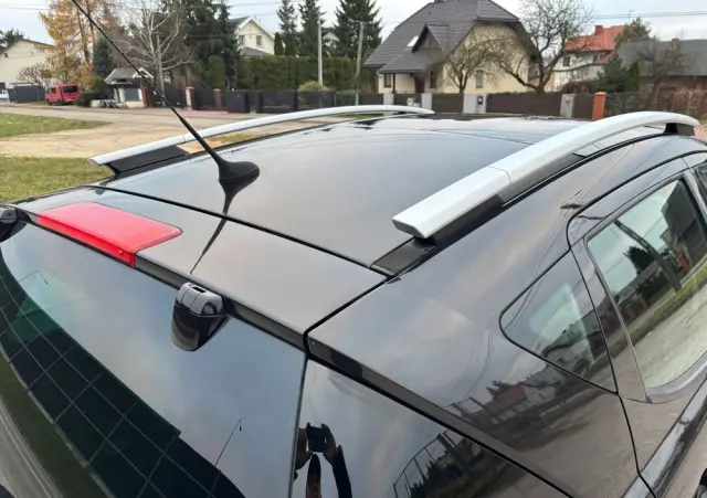 PEUGEOT 207 120 VTi Premium