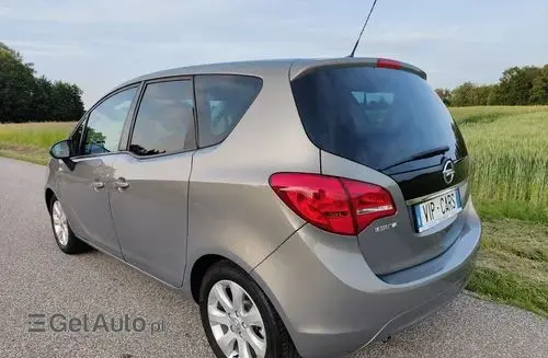 OPEL Meriva 