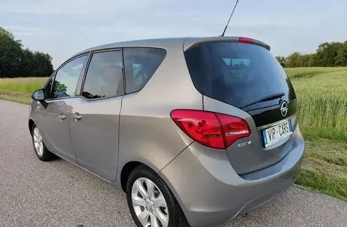OPEL Meriva 