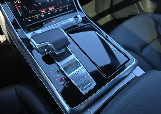 AUDI Q7 50 TDI quattro tiptronic S line