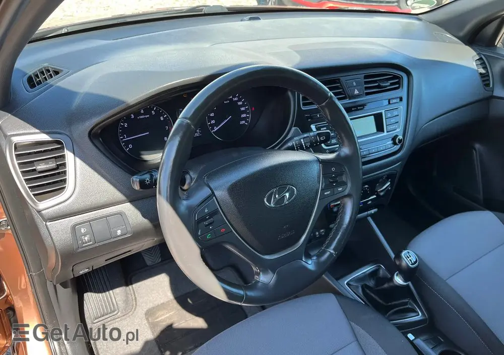 HYUNDAI I20 