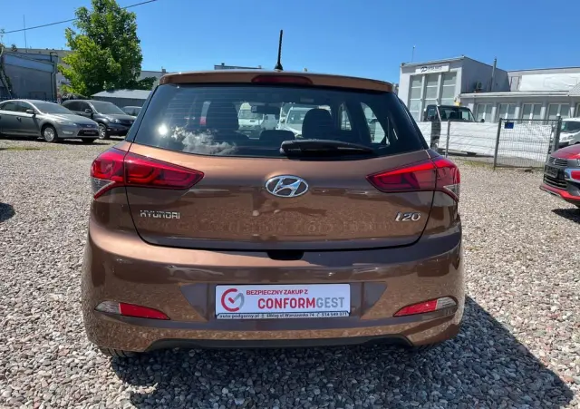 HYUNDAI I20 